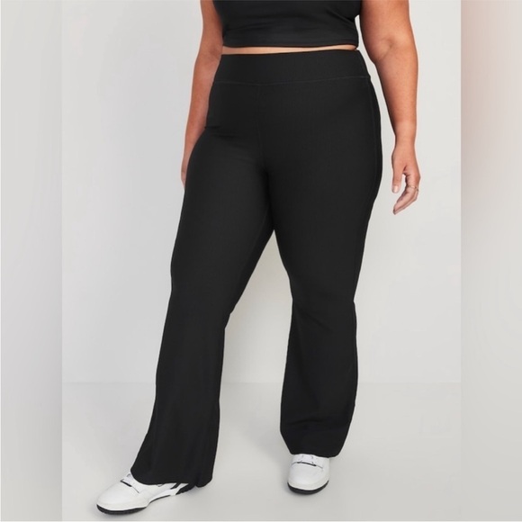 NWT! Black Extra High-Waisted PowerSoft Rib-Knit Flare Pants 🏋️💎 - Picture 7 of 11